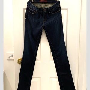 J Brand new without a tag jeans low rice cigarette leg dark blue
